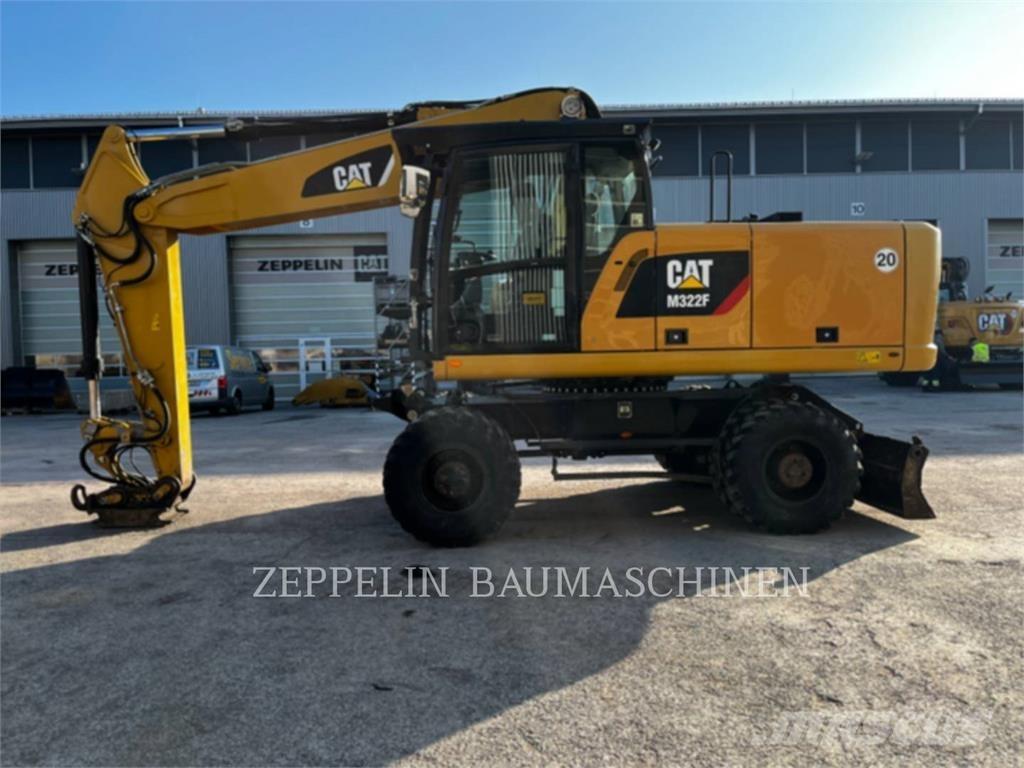CAT M322F Колесни екскаватори