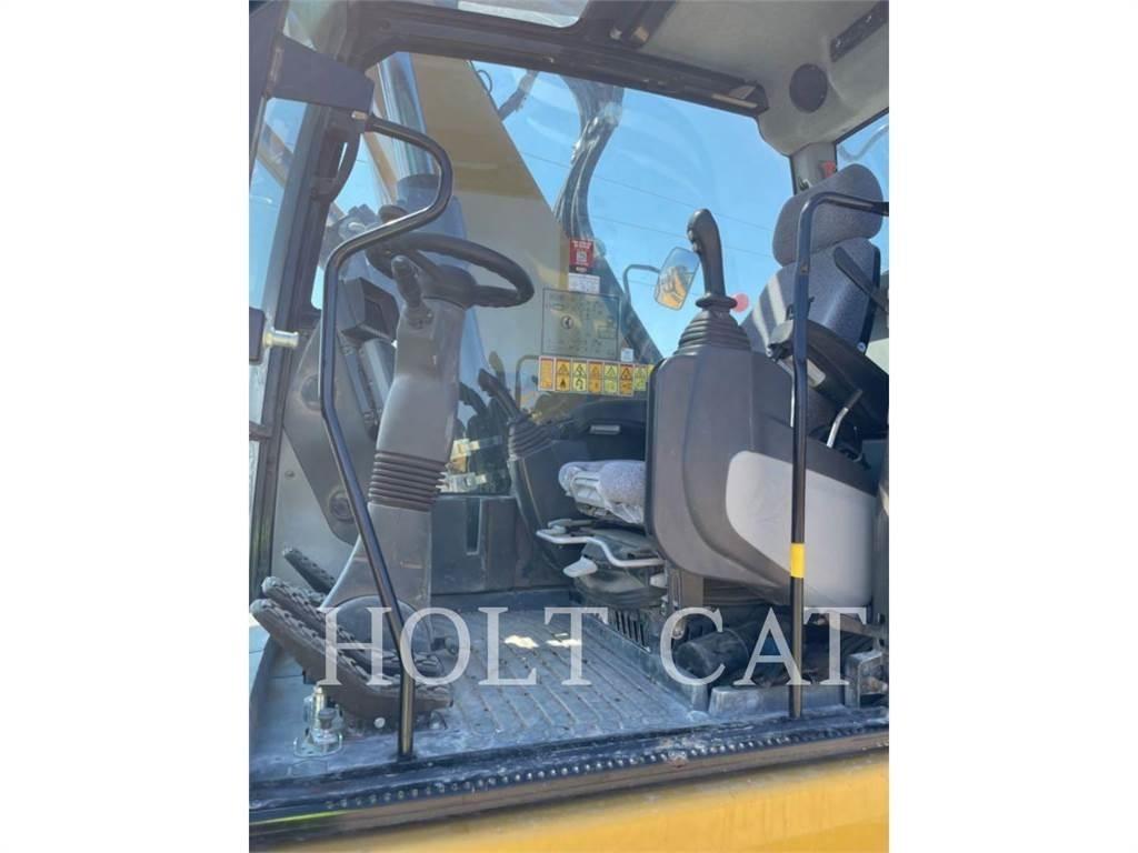 CAT M322F Колесни екскаватори