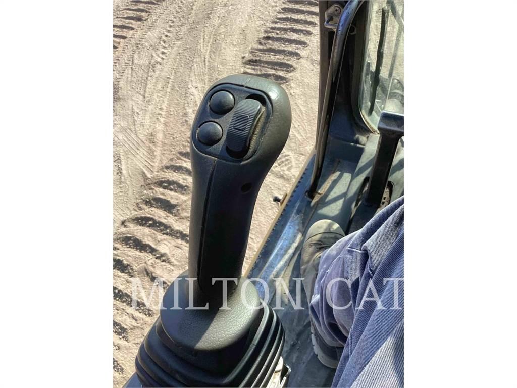CAT M325D L MH Багери за разрушаване
