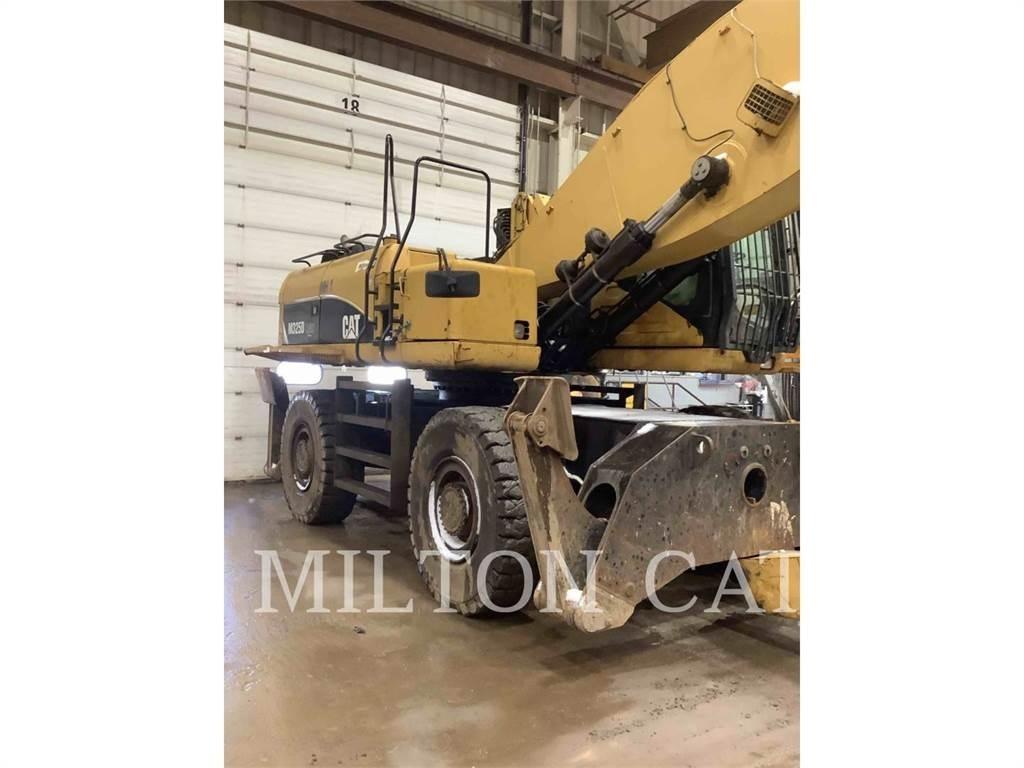 CAT M325D L MH Багери за разрушаване
