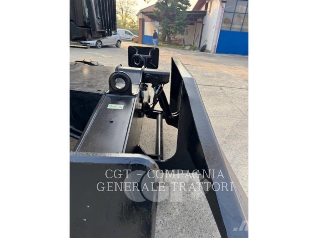 CAT MH3024NG Колесни екскаватори