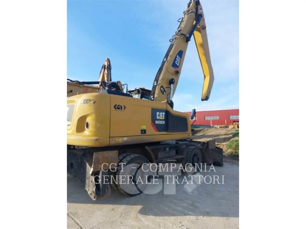 CAT MH3026 Колесни екскаватори