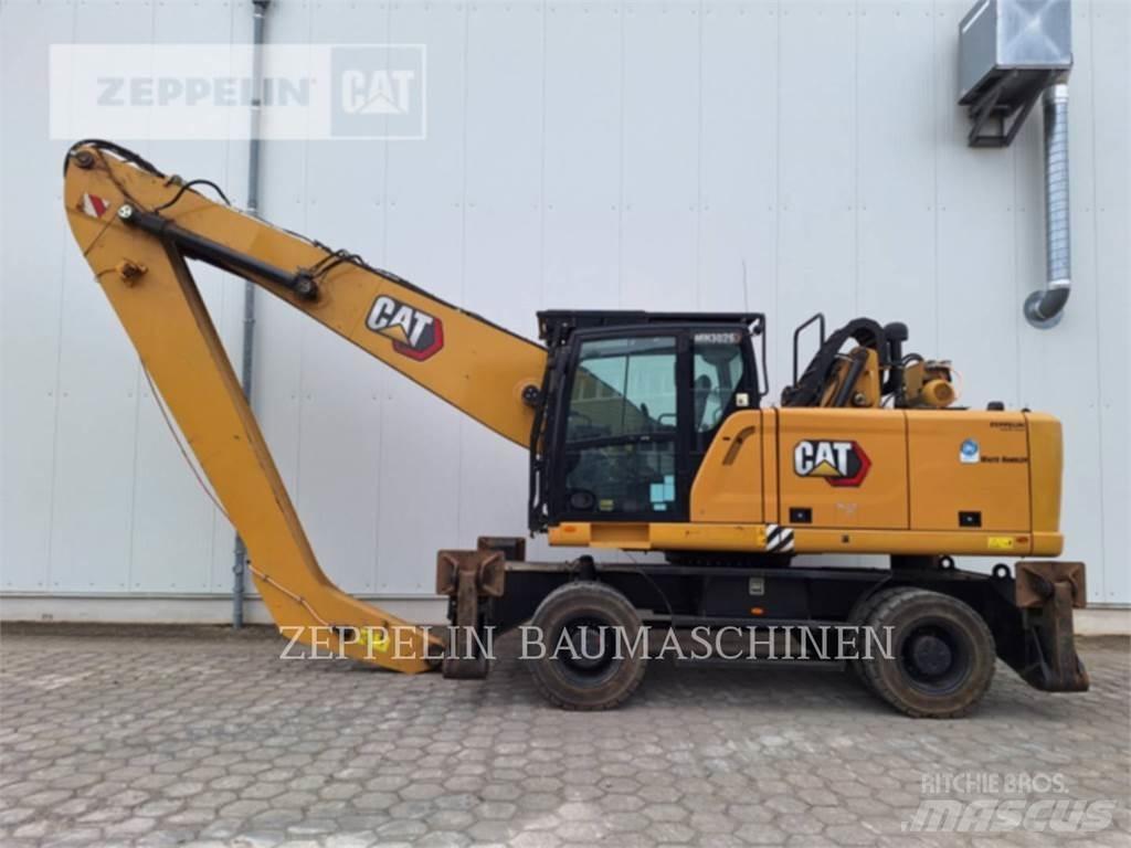 CAT MH3026-06C Багери за разрушаване
