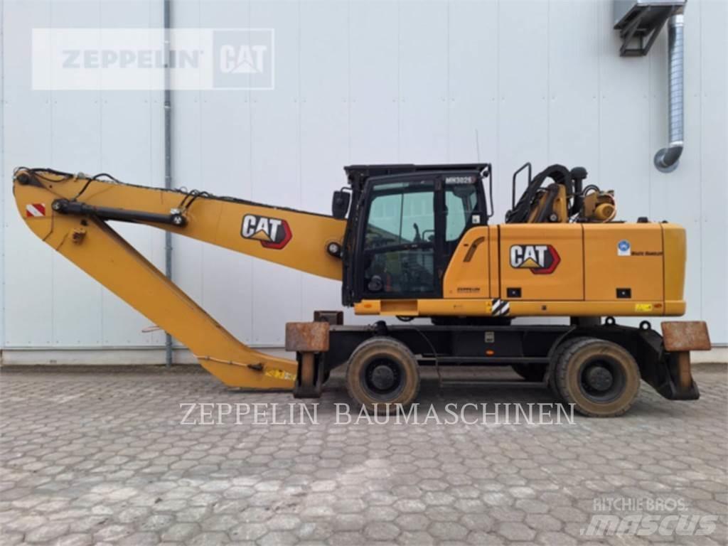 CAT MH3026-06C Багери за разрушаване
