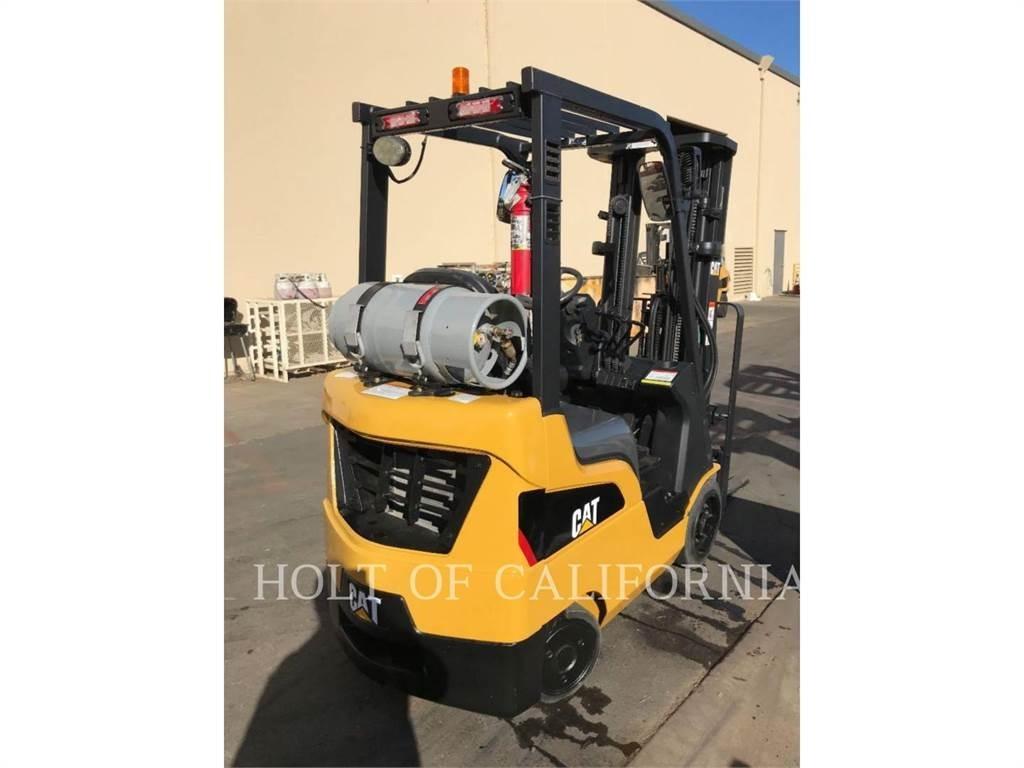 CAT MITSUBISHI C3500-LE Вилични кари-повдигачи - други