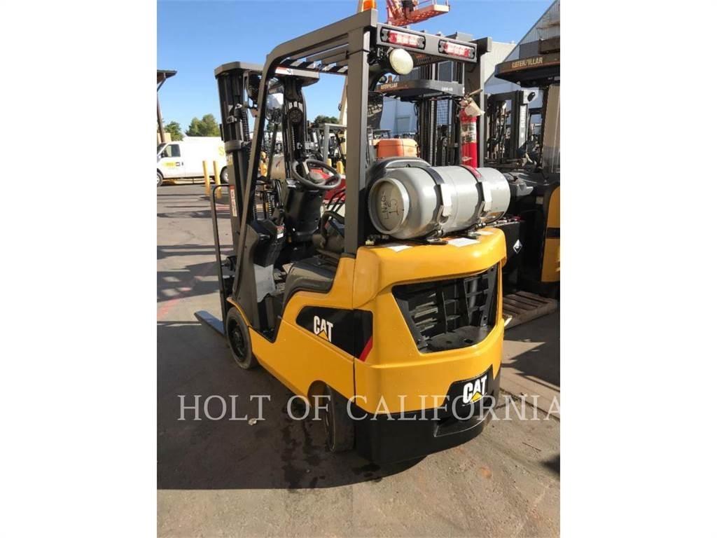 CAT MITSUBISHI C3500-LE Вилични кари-повдигачи - други