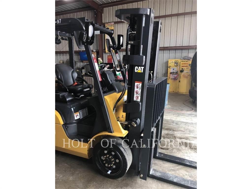 CAT MITSUBISHI C6000-LE Вилични кари-повдигачи - други