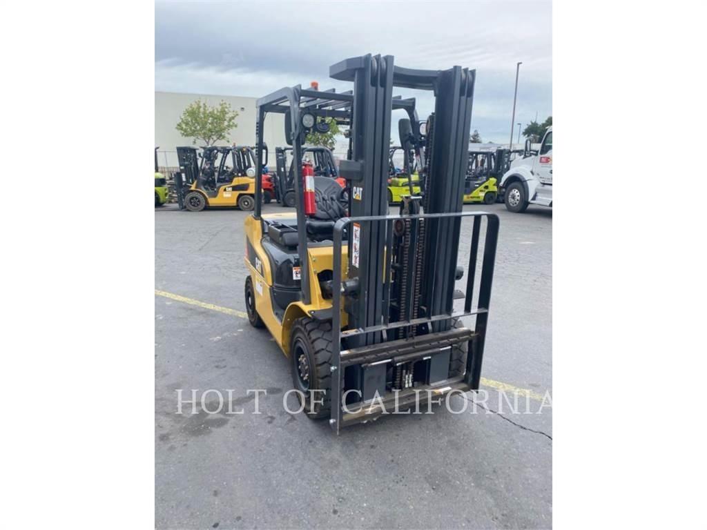 CAT MITSUBISHI DP25N5 Дизелови камиони