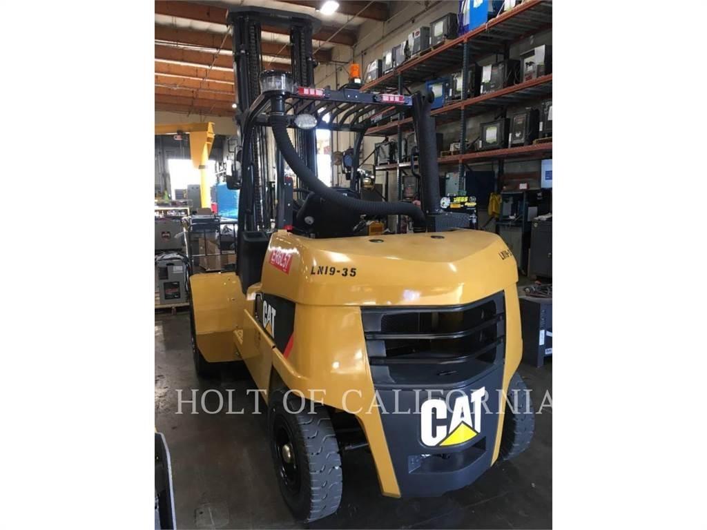 CAT MITSUBISHI DP50N1 Дизелови камиони