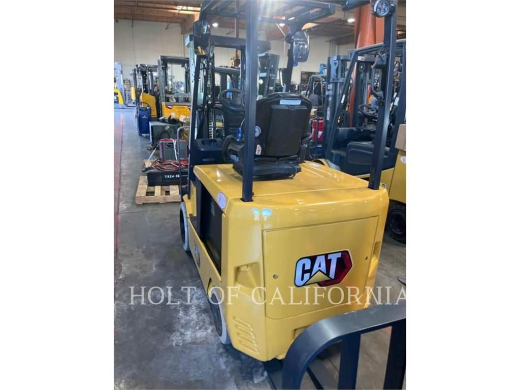 CAT MITSUBISHI EC30N3 Електрически вилични кари-повдигачи