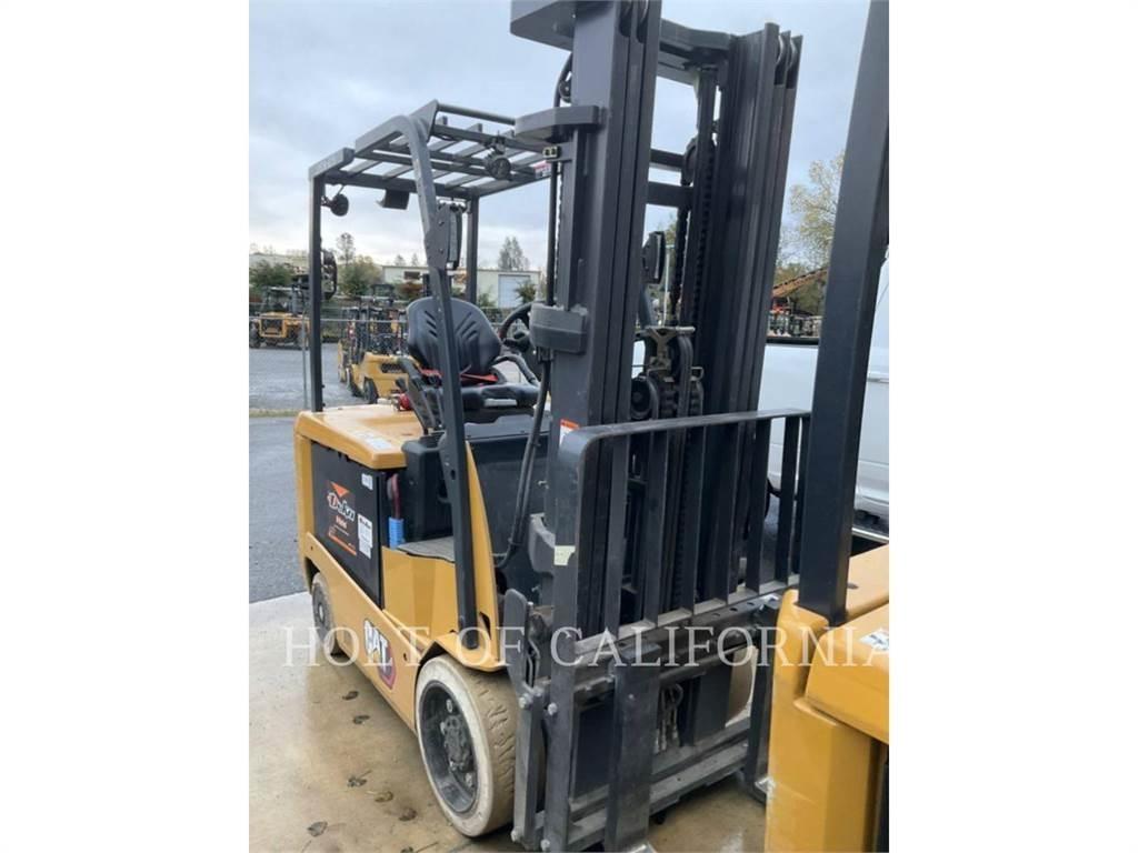CAT MITSUBISHI EC30N3 Електрически вилични кари-повдигачи
