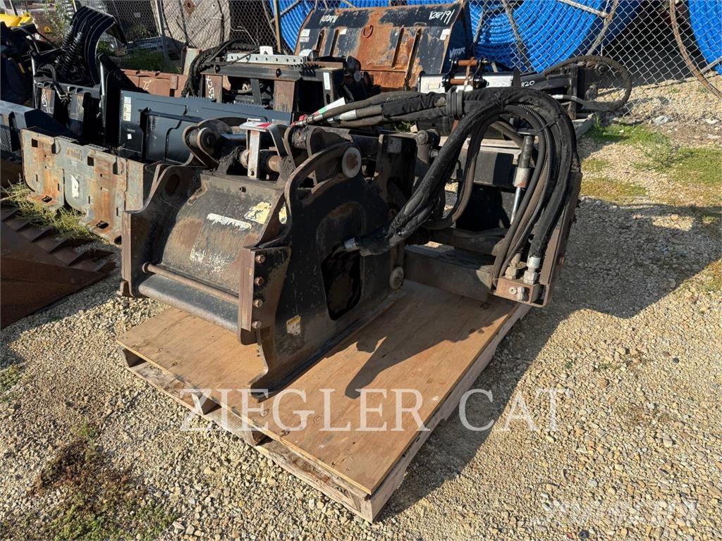 CAT PC205 Мини товарачи
