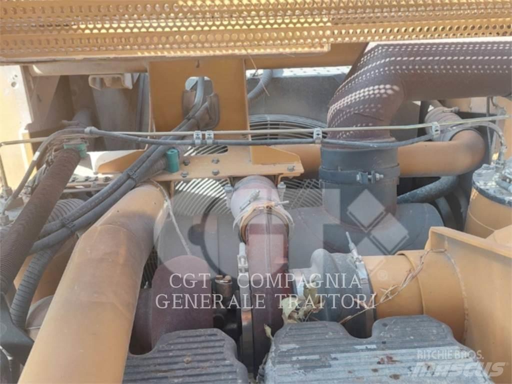 CAT PM200 Машини за студено раздробяване на асфалт