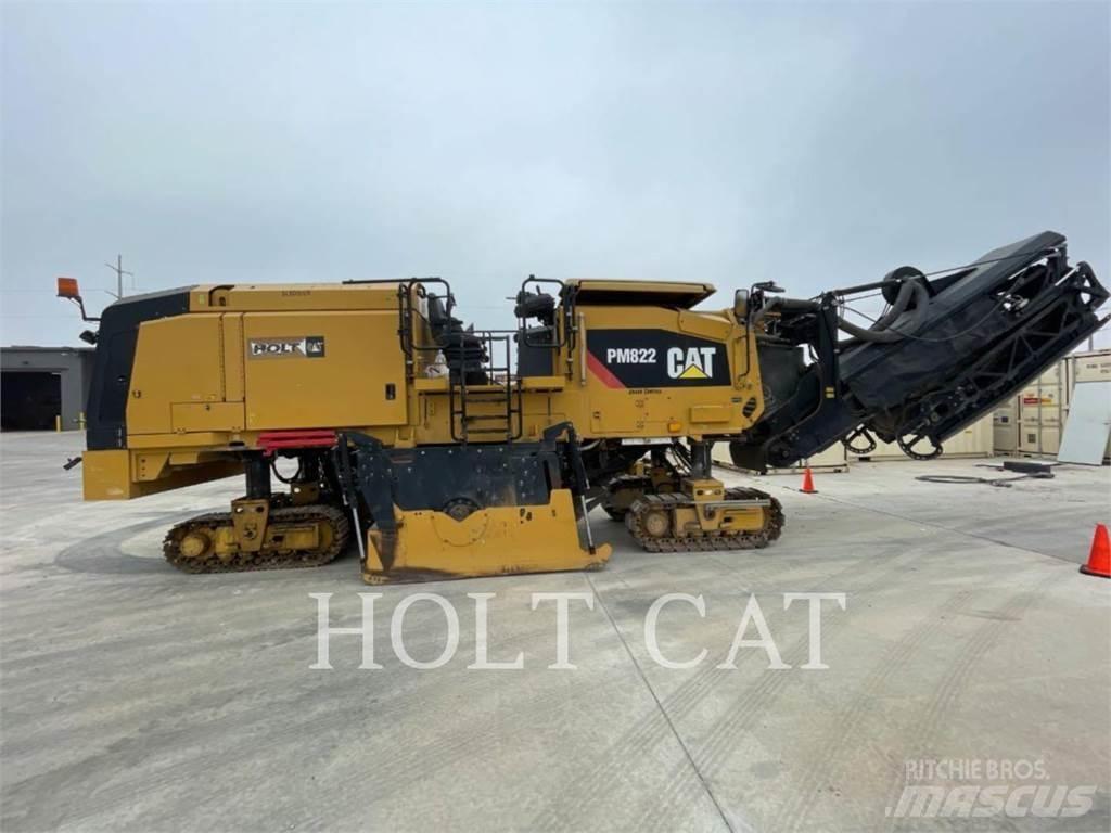 CAT PM822 Рециклатори на асфалт