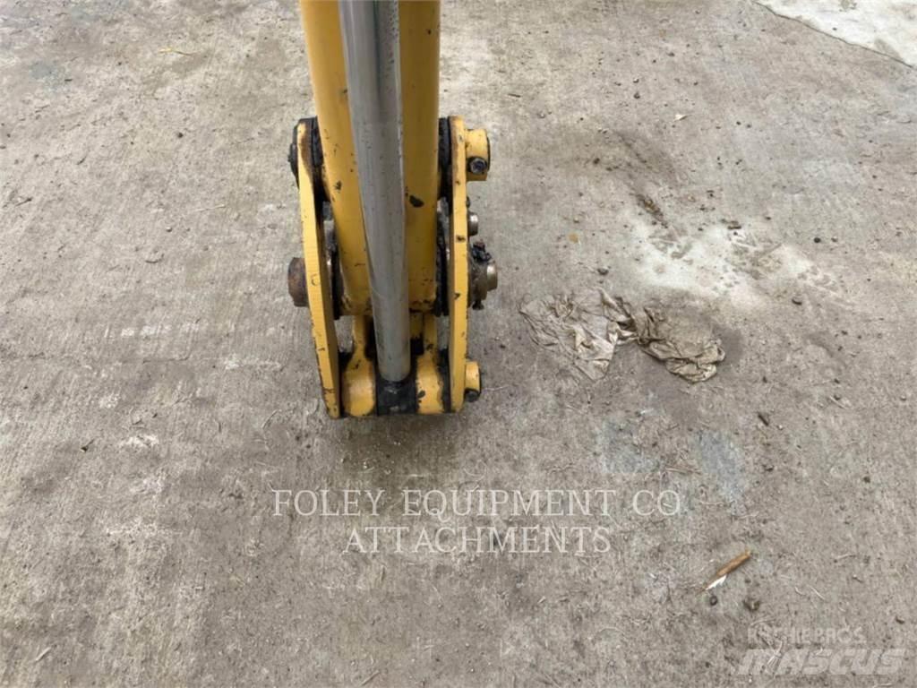 CAT QC305 Верижен екскаватор