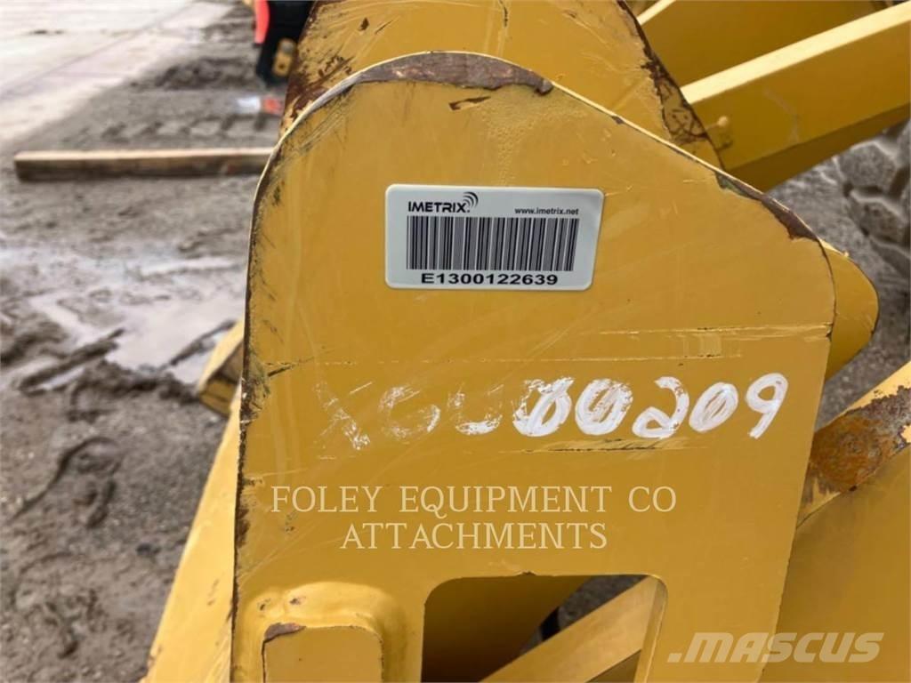 CAT QC938FXD Колесни товарачи