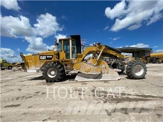 CAT RM300 Рециклатори на асфалт