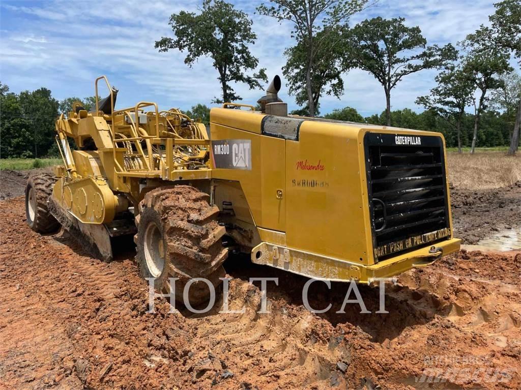 CAT RM300 Рециклатори на асфалт