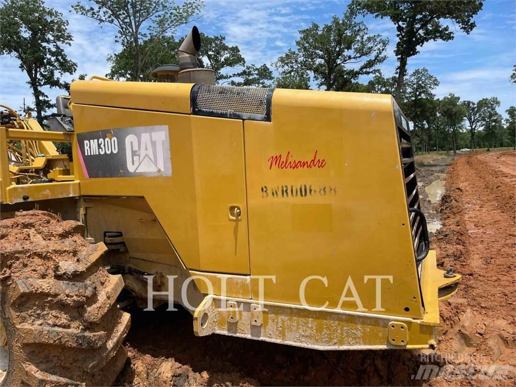 CAT RM300 Рециклатори на асфалт