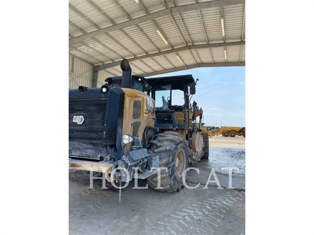 CAT RM400 Рециклатори на асфалт