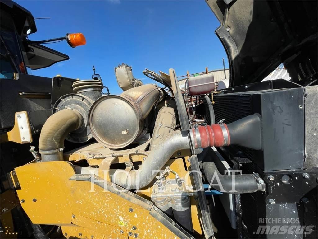 CAT RM400 Рециклатори на асфалт