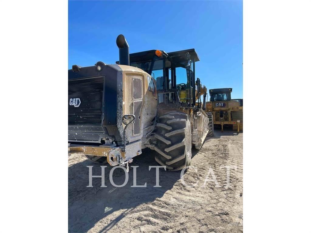 CAT RM400 CAB Рециклатори на асфалт