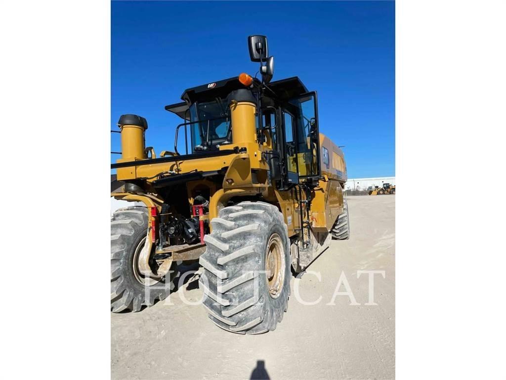 CAT RM600 Рециклатори на асфалт