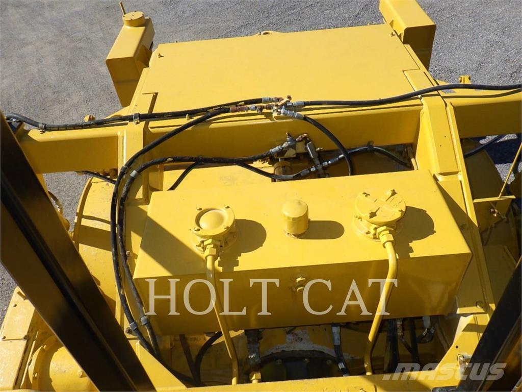 CAT RR-250B Рециклатори на асфалт
