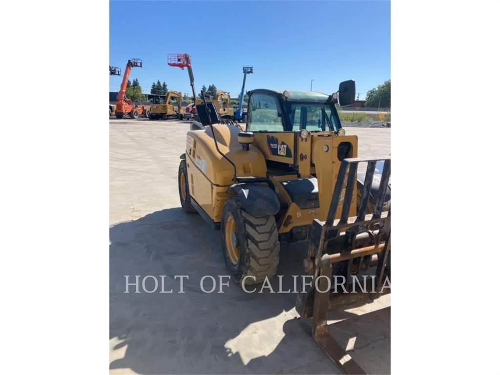 CAT TH255 Телескопични товарачи
