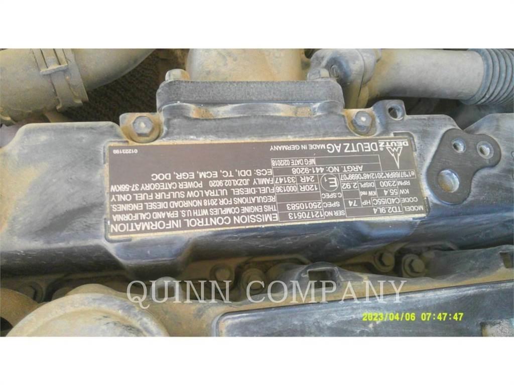 CAT TH255C Телескопични товарачи