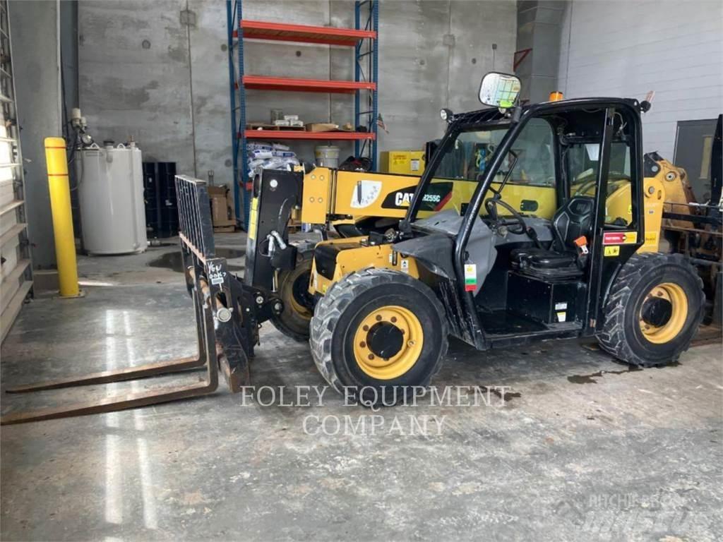 CAT TH255C Телескопични товарачи