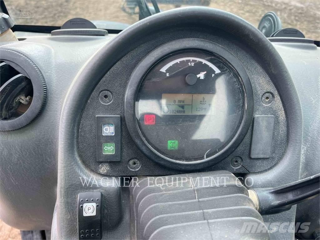 CAT TH255C Телескопични товарачи