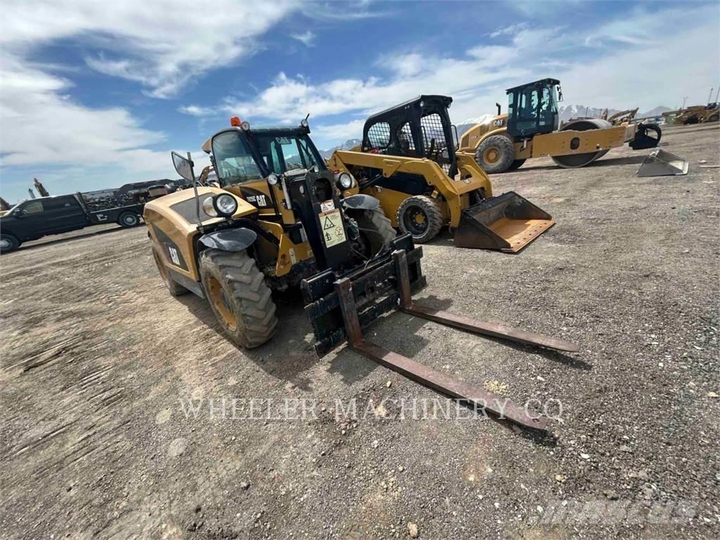 CAT TH255C CB Телескопични товарачи