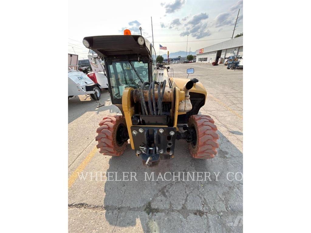 CAT TH255C CB Телескопични товарачи