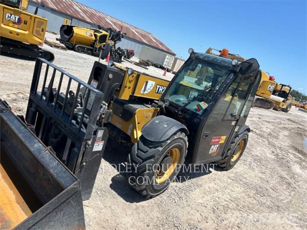 CAT TH255CC Телескопични товарачи