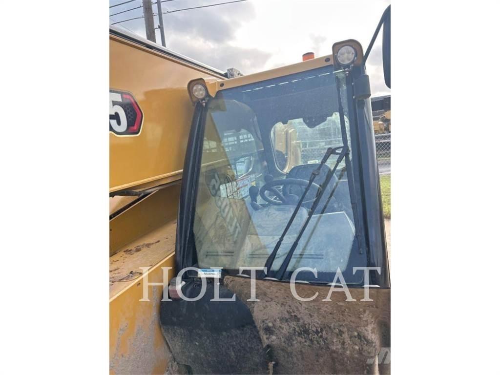 CAT TL1055 Телескопични товарачи