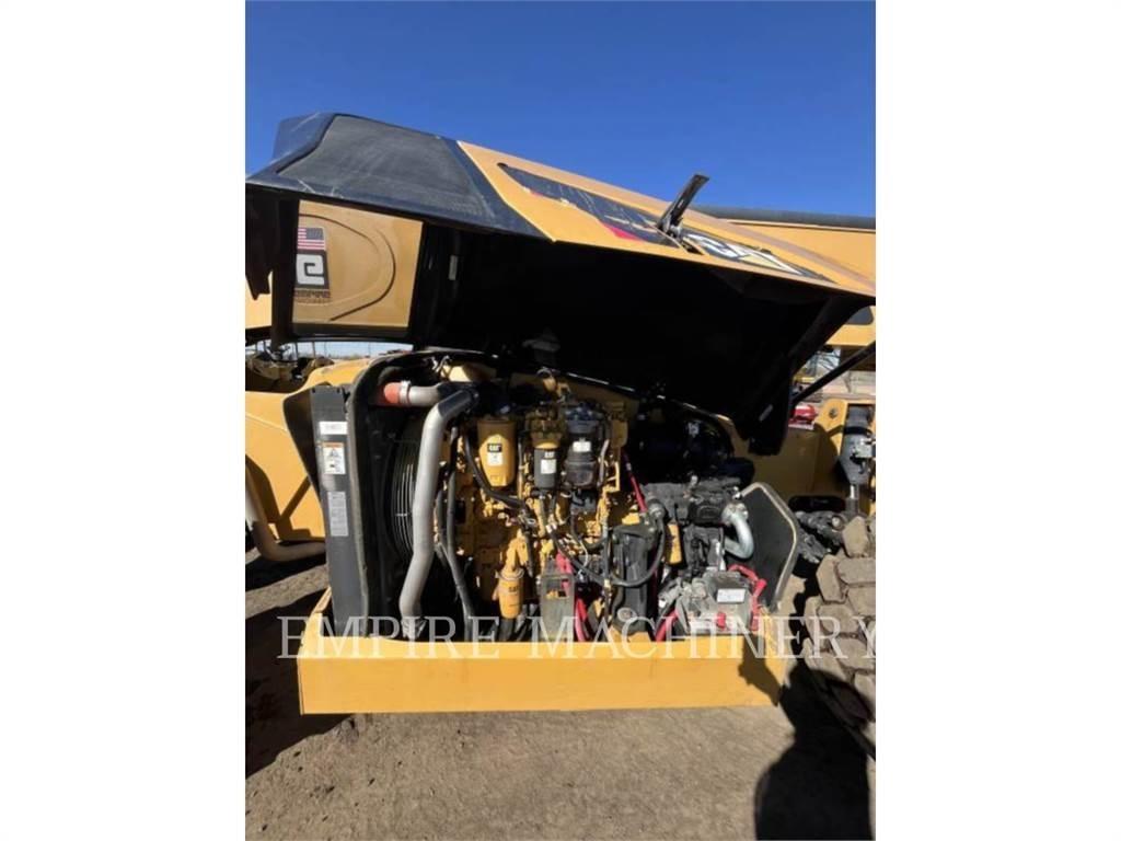 CAT TL1055D Телескопични товарачи