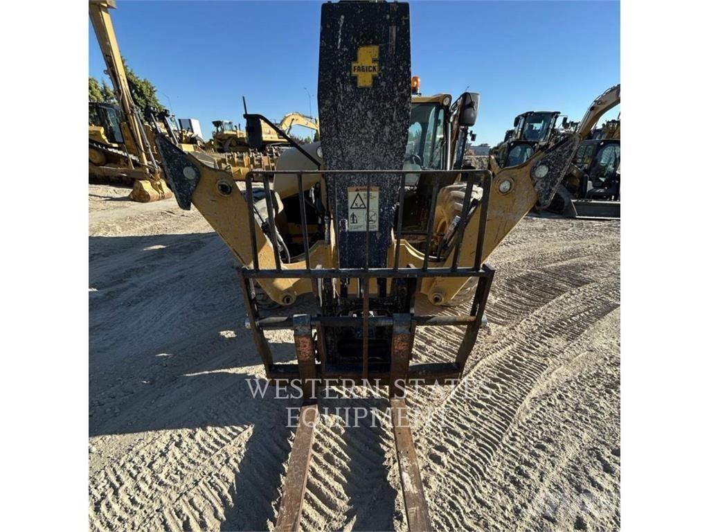 CAT TL1055D Телескопични товарачи