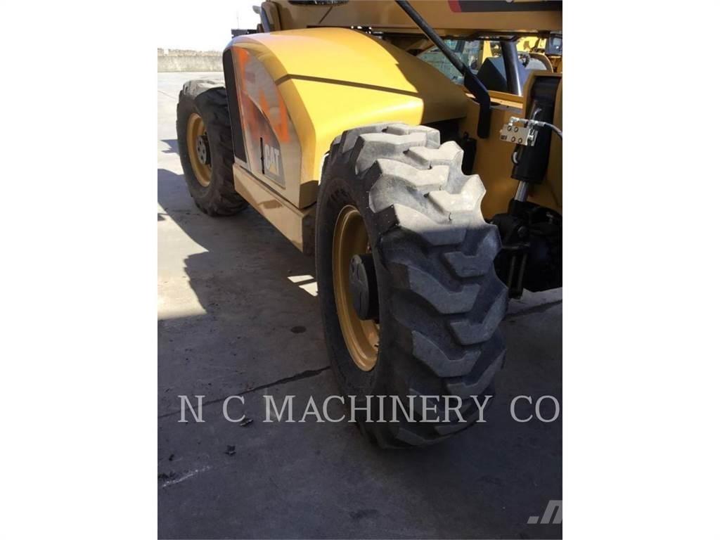 CAT TL1055D CN Телескопични товарачи