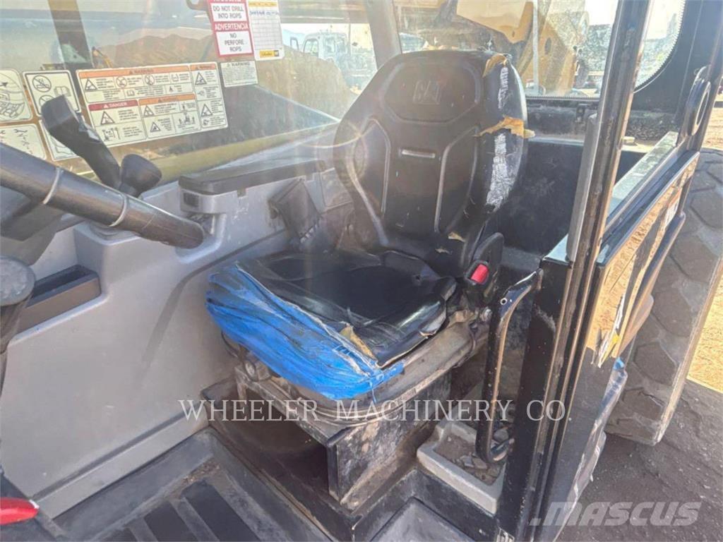 CAT TL1055D OR Телескопични товарачи