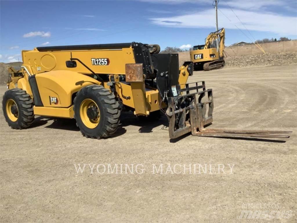 CAT TL1255 Телескопични товарачи