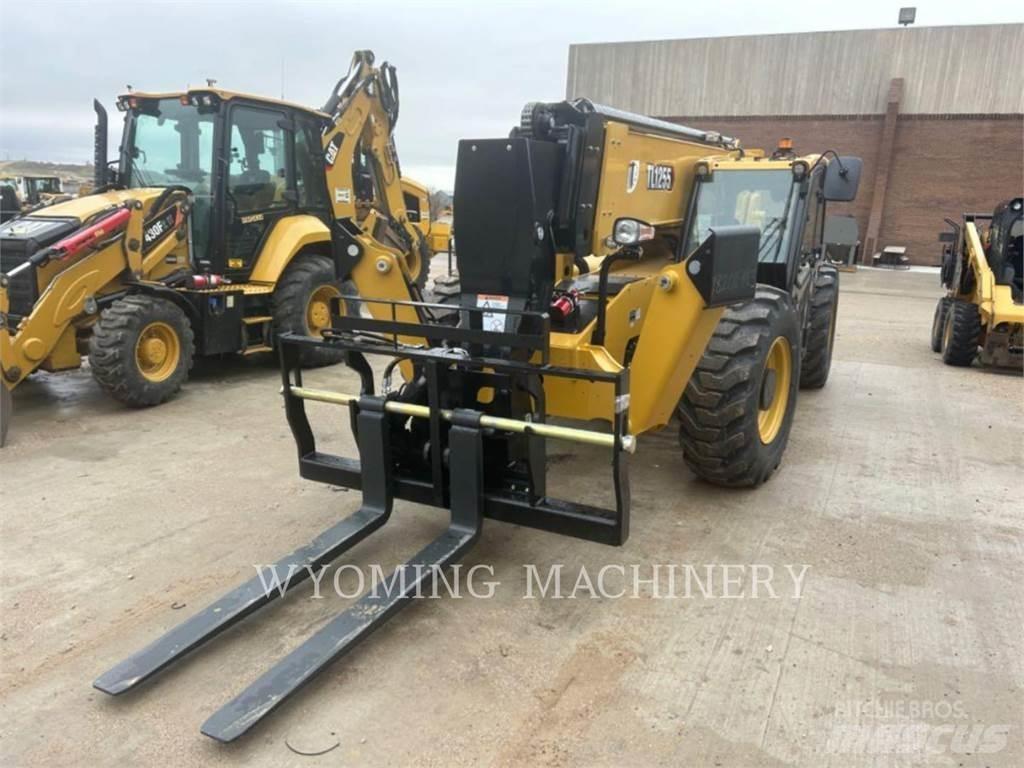 CAT TL1255 Телескопични товарачи