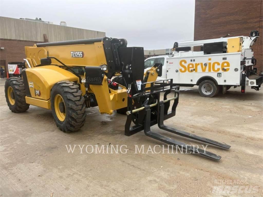 CAT TL1255 Телескопични товарачи