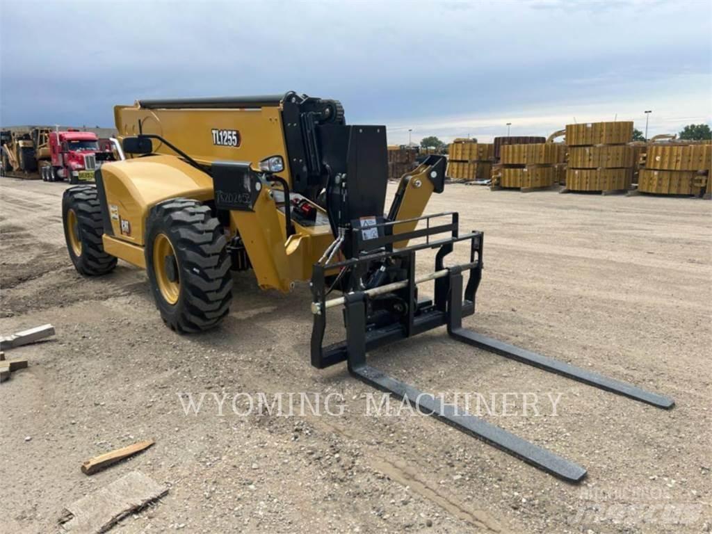 CAT TL1255 Телескопични товарачи