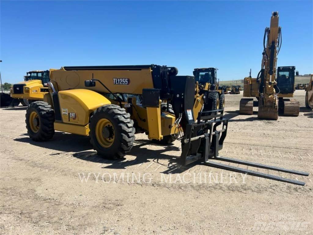 CAT TL1255 Телескопични товарачи