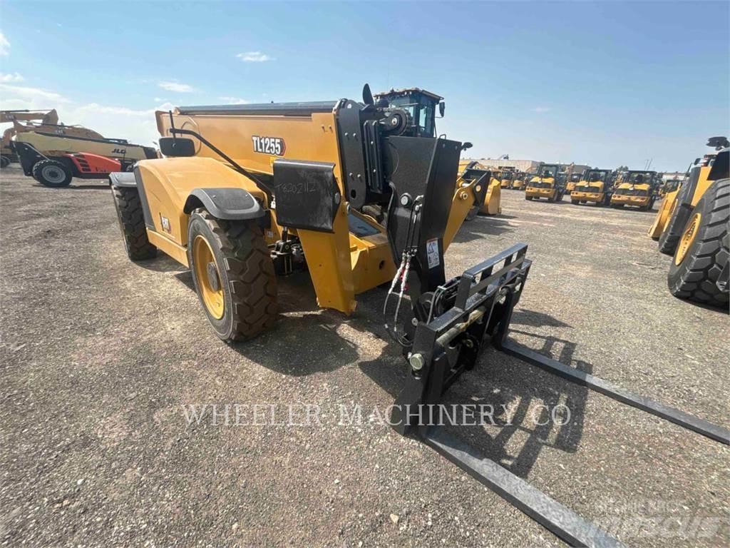 CAT TL1255 Телескопични товарачи