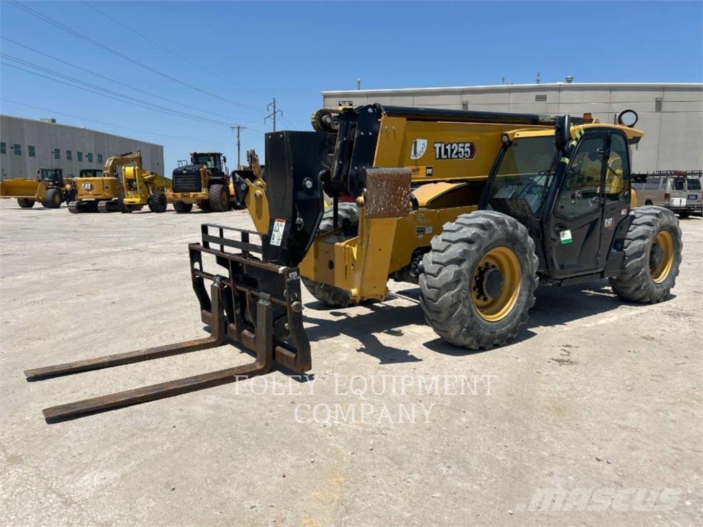 CAT TL1255-05C Телескопични товарачи