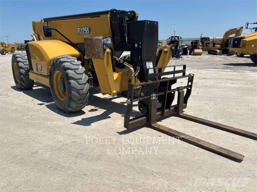 CAT TL1255-05C Телескопични товарачи