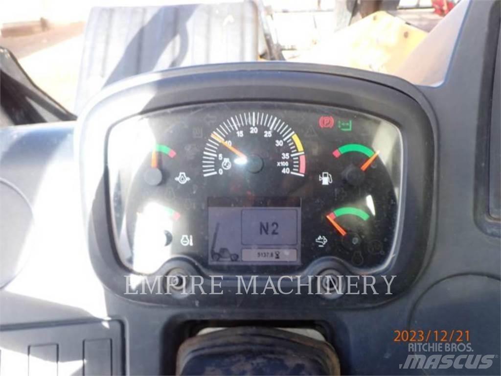 CAT TL1255D Телескопични товарачи
