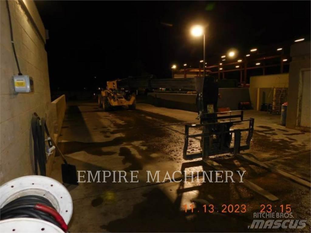 CAT TL1255D Телескопични товарачи